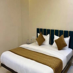 Hotel Kailas